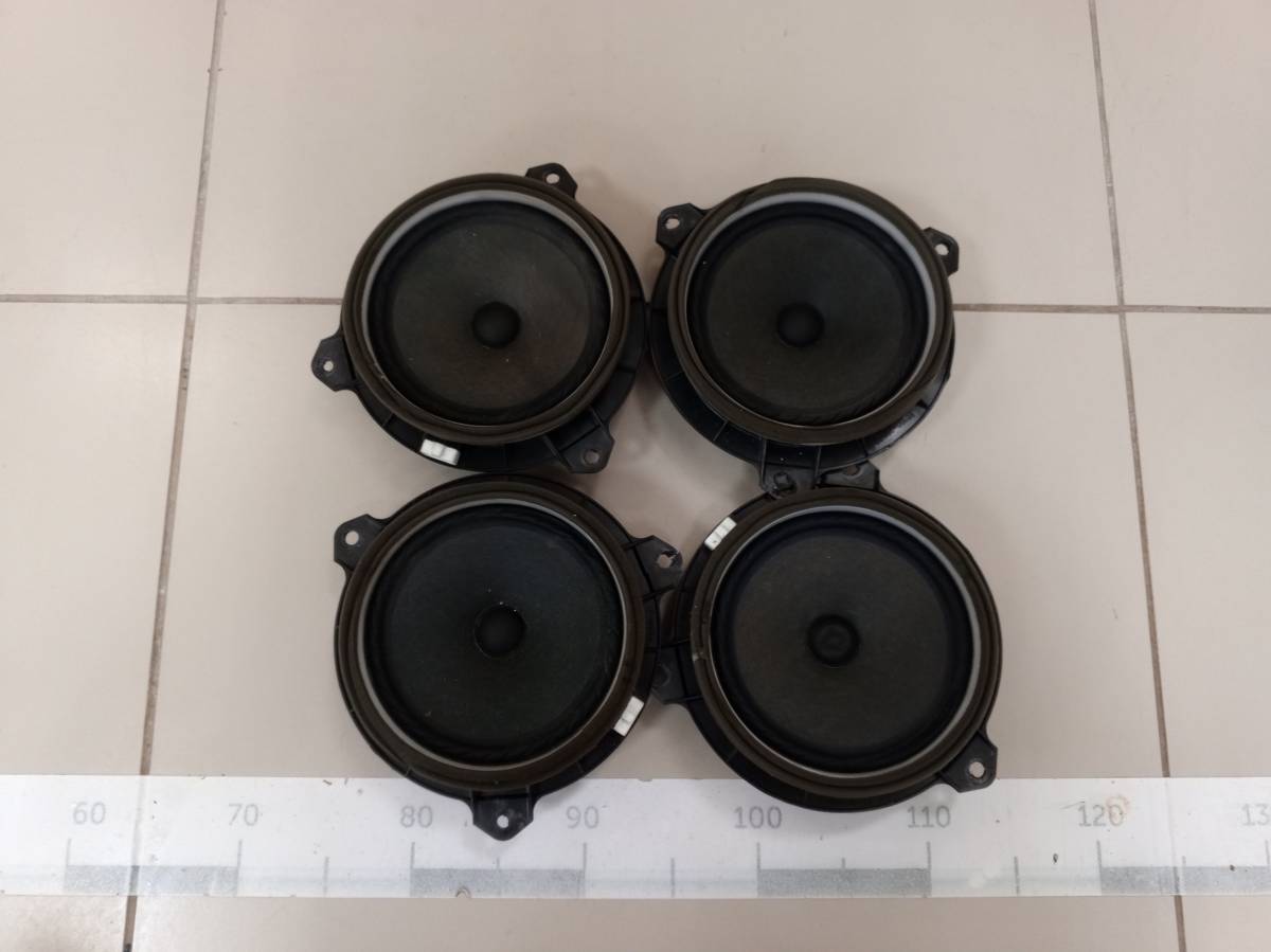 Динамик Toyota Rav 4 (A30) 2006-2013 Динамик Toyota Rav 4 (A30) 2006-2013