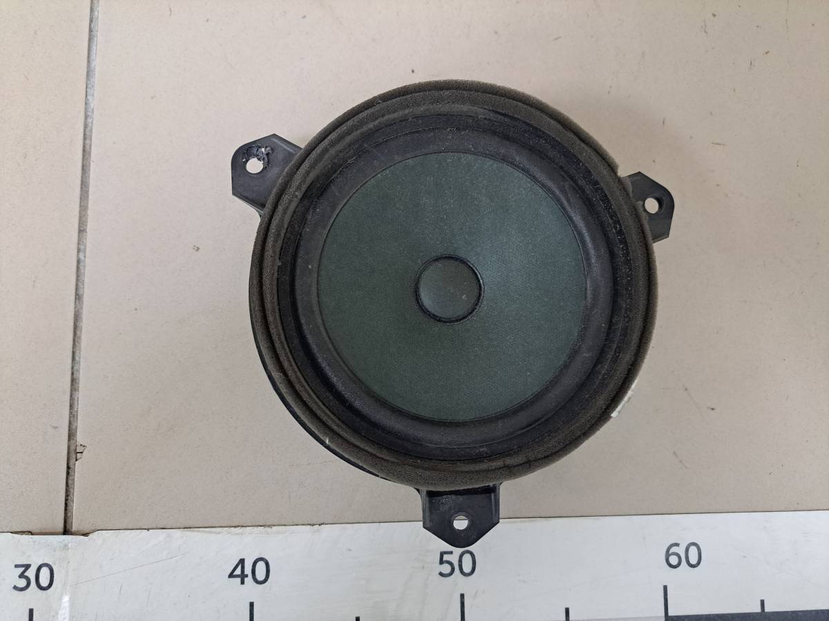 Динамик Toyota Corolla E150 2006-2013 Динамик Toyota Corolla E150 2006-2013