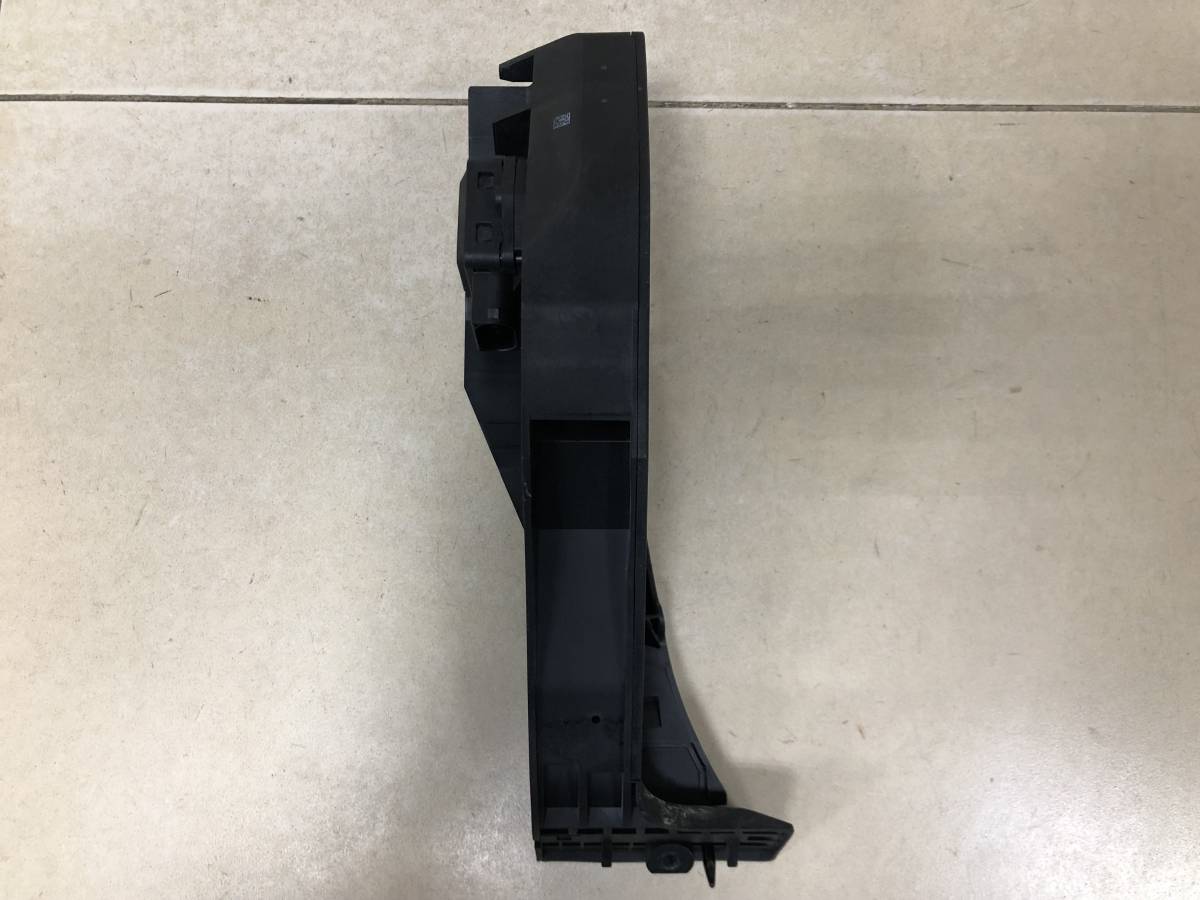 Педаль газа BMW 3-series E90/E91 2005-2011
