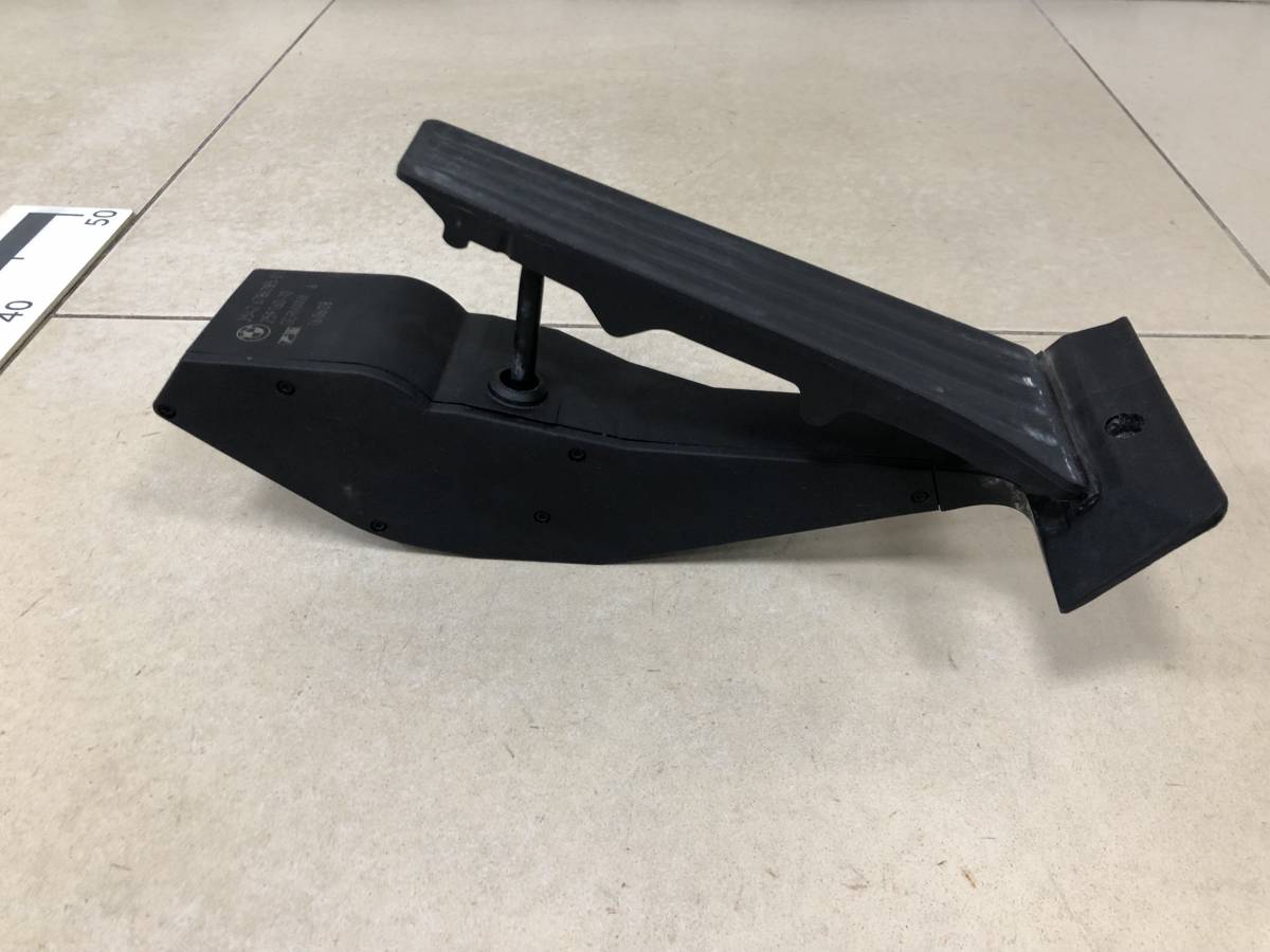 Педаль газа BMW 3-series E90/E91 2005-2011