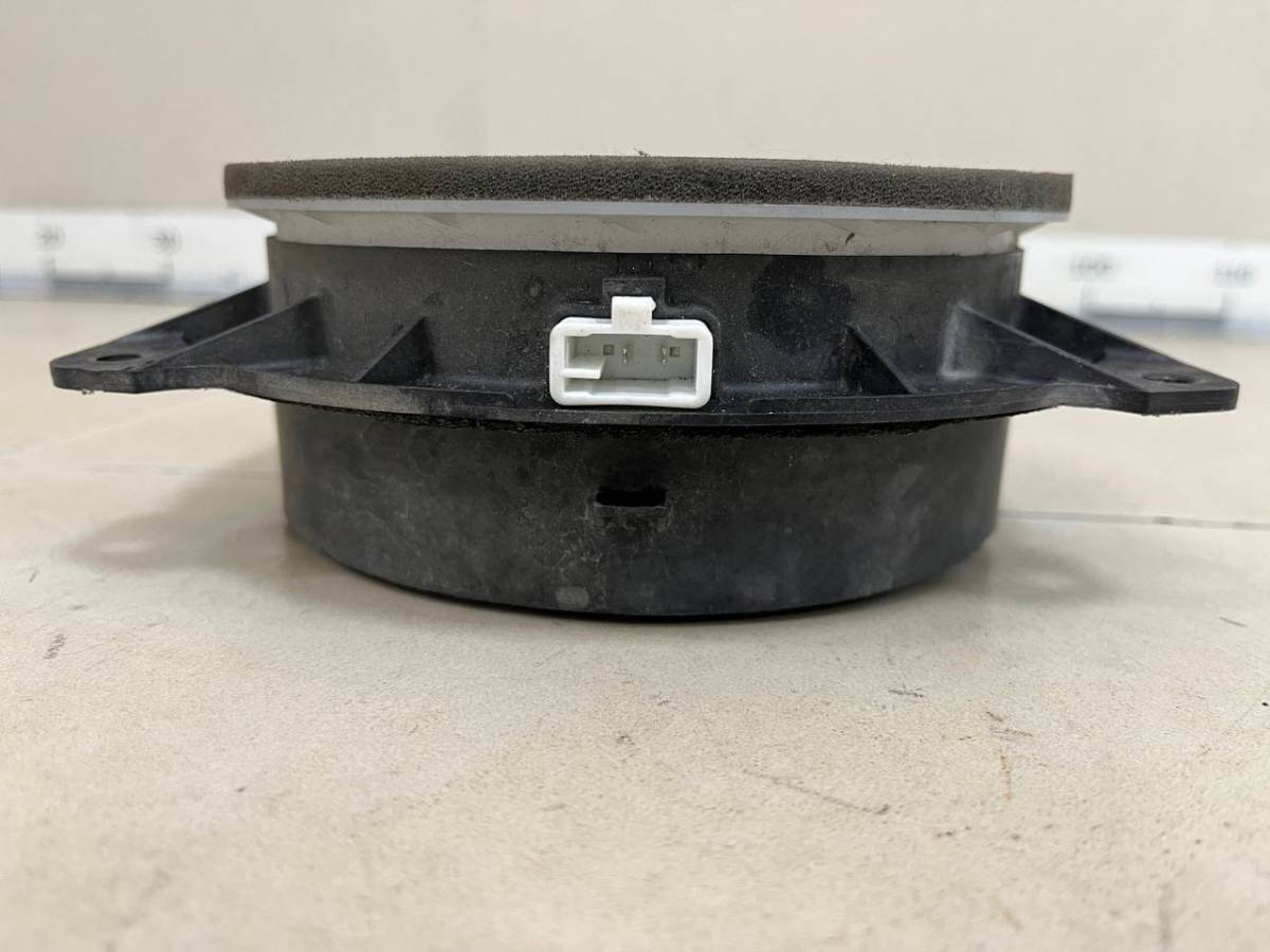 Динамик Toyota Corolla E150 2006-2013 Динамик Toyota Corolla E150 2006-2013