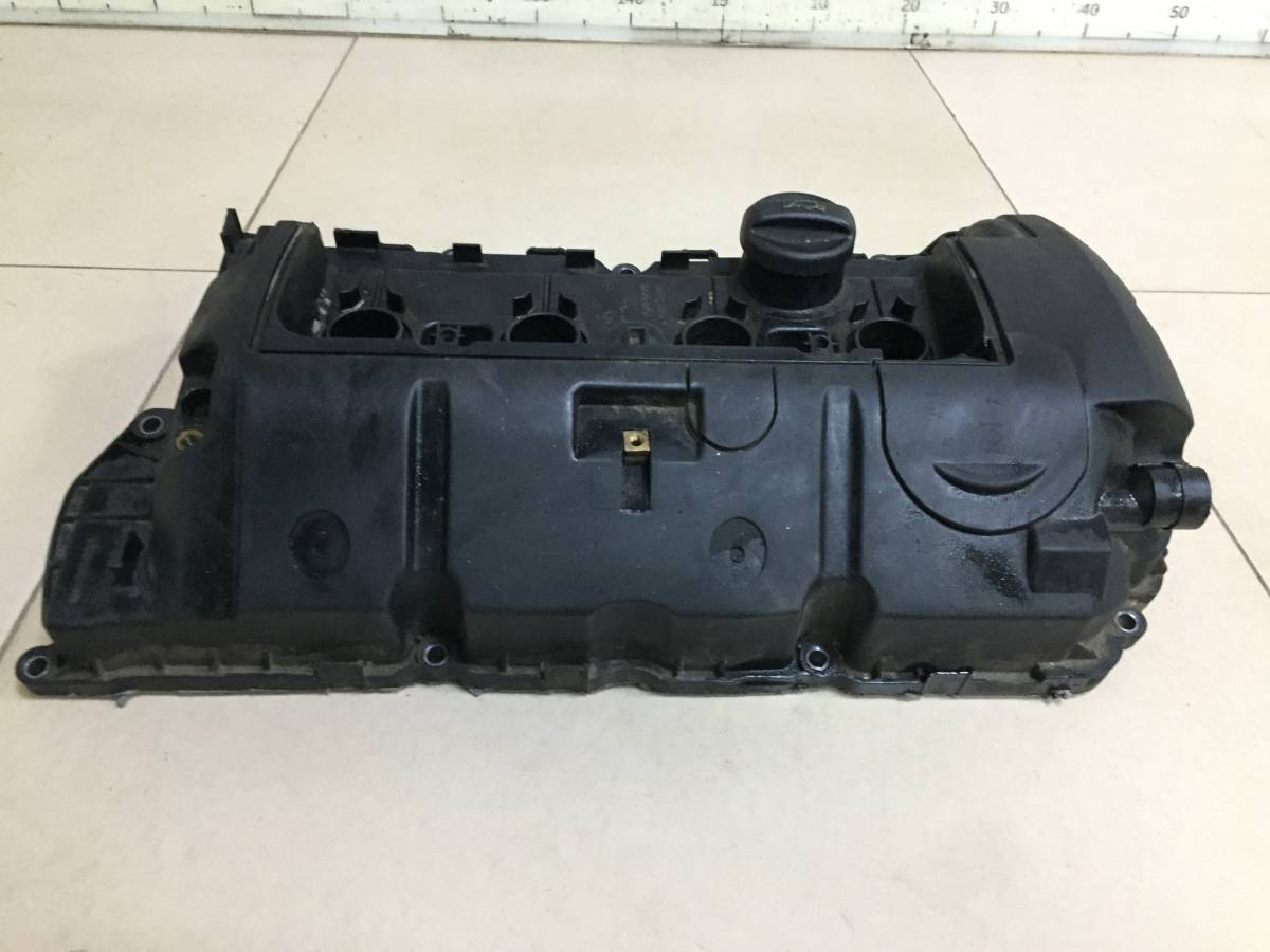 Крышка головки блока (клапанная) Citroen C4 2005-2011