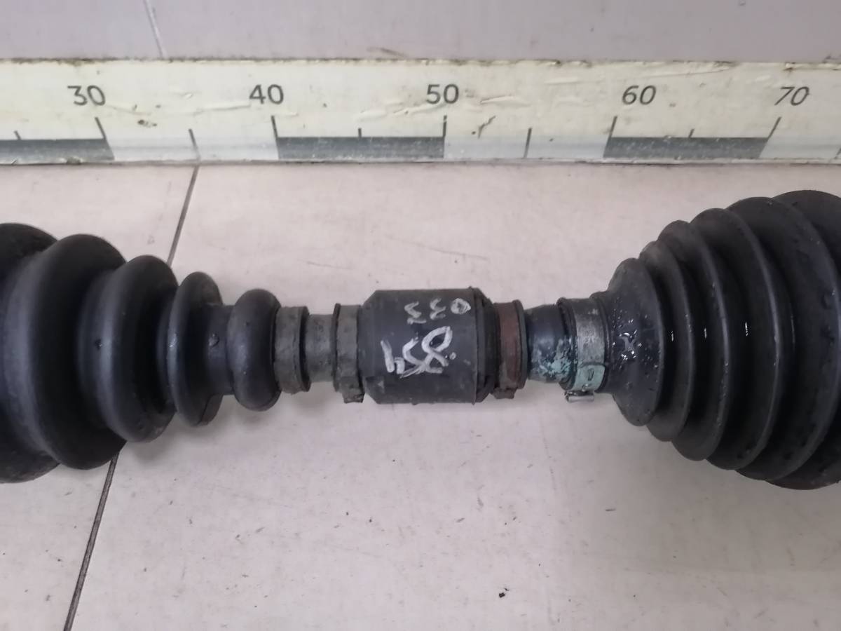 Полуось передняя правая Volvo S40 1995-2004