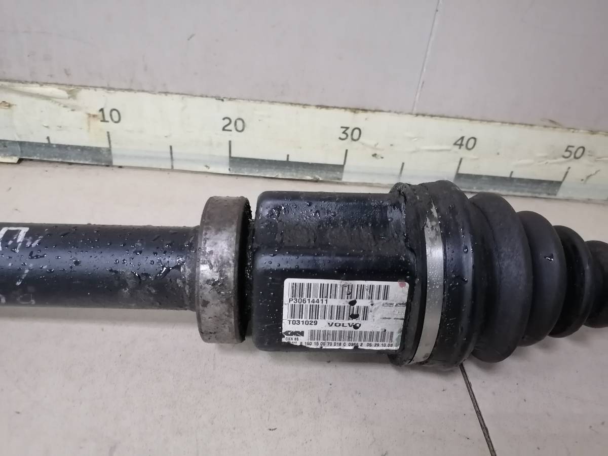 Полуось передняя правая Volvo S40 1995-2004