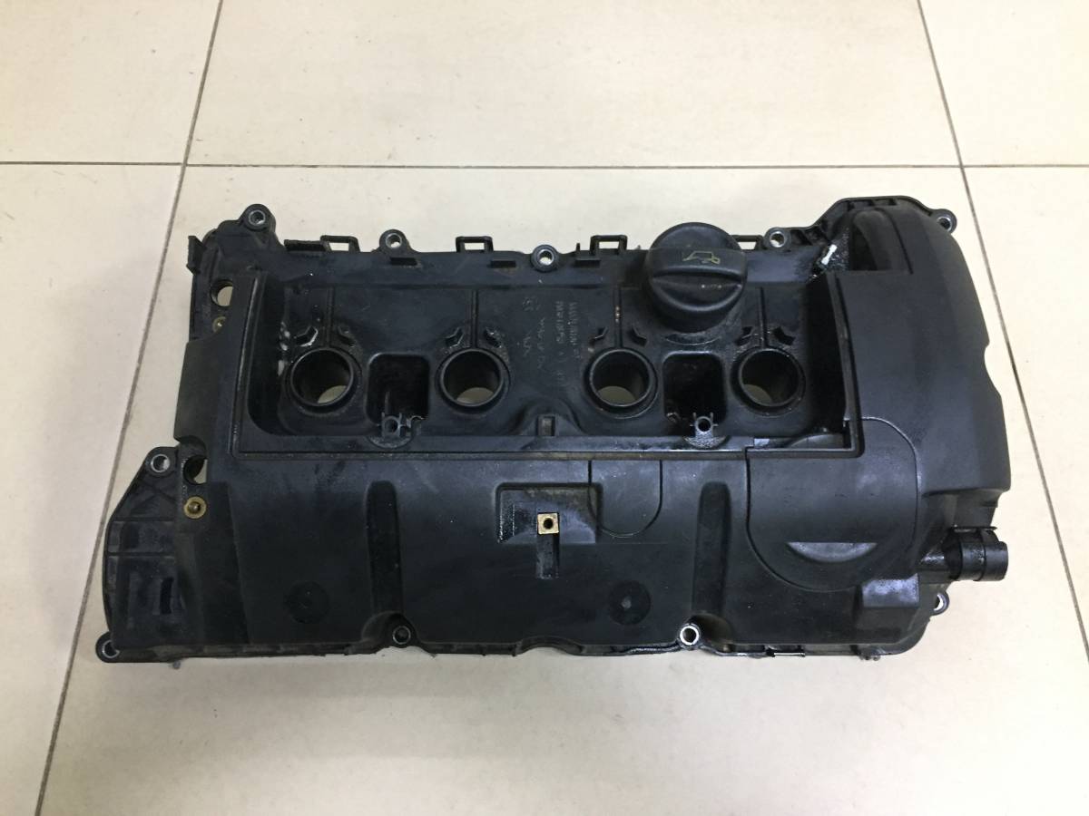 Крышка головки блока (клапанная) Citroen C4 2005-2011