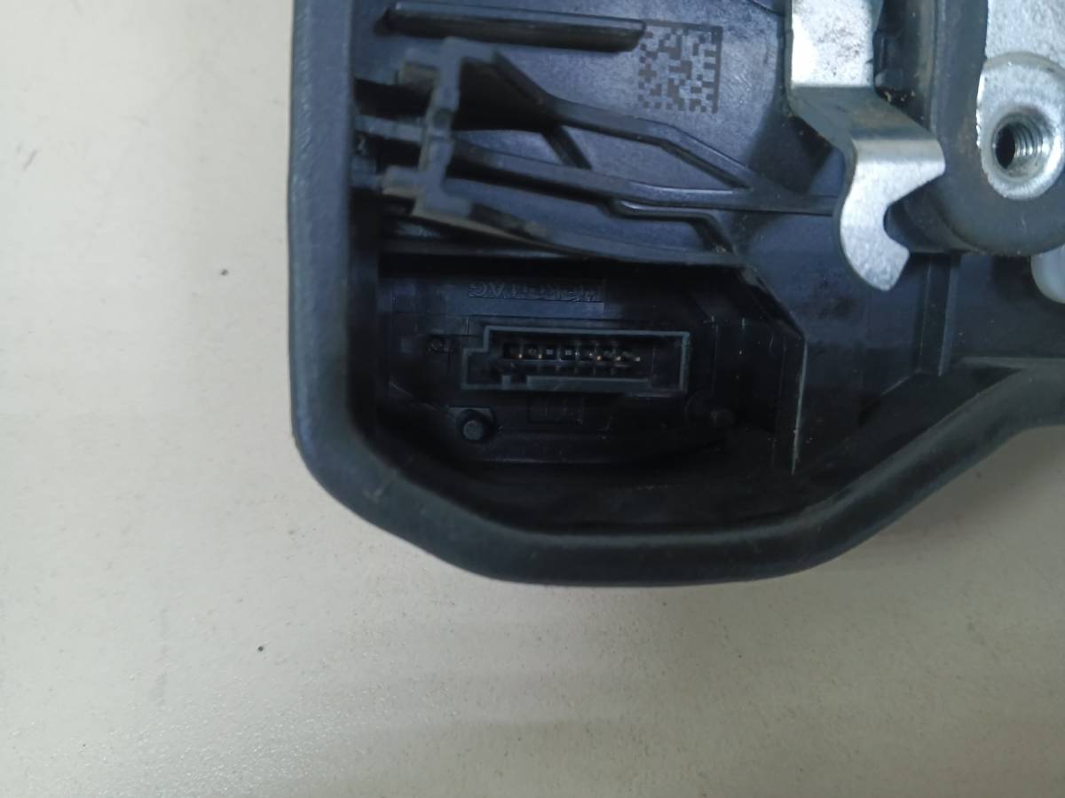 Замок двери задней левой BMW X5 E70 2007-2013