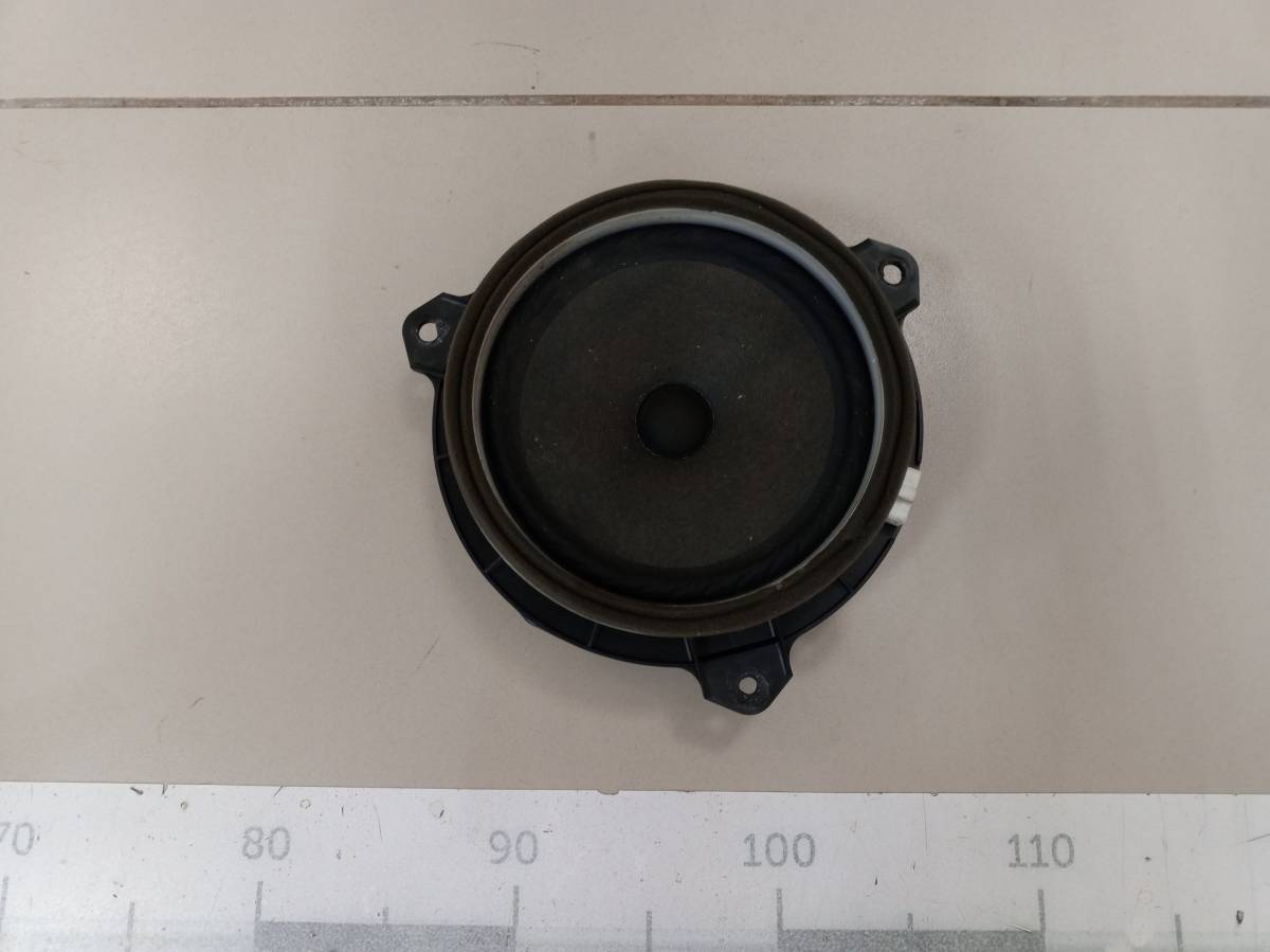 Динамик Toyota Rav 4 (A30) 2006-2013 Динамик Toyota Rav 4 (A30) 2006-2013
