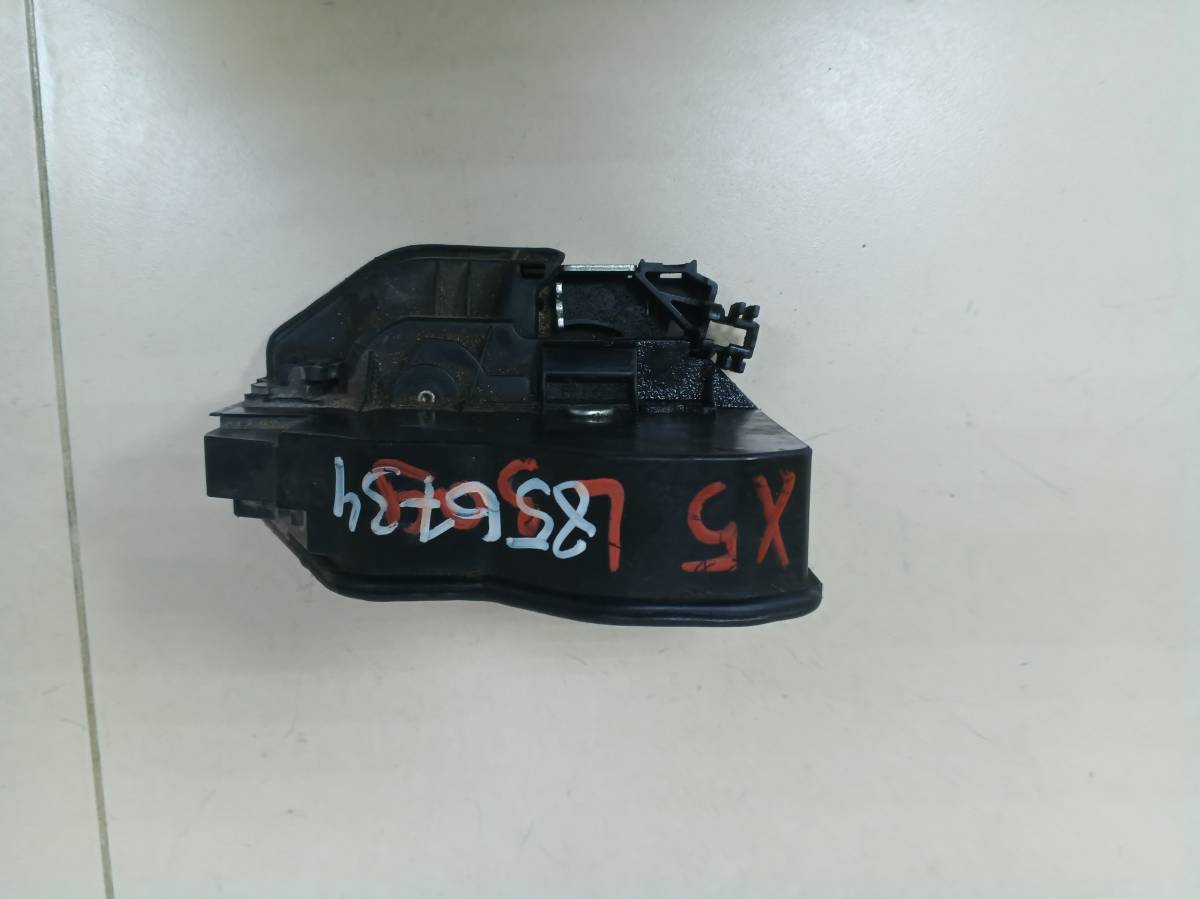 Замок двери задней левой BMW X5 E70 2007-2013