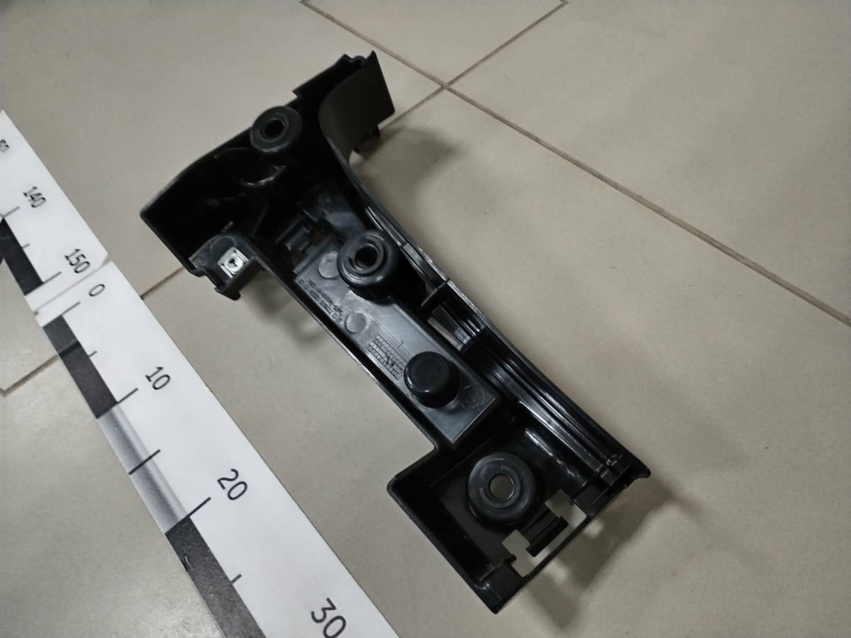 Кронштейн заднего бампера левый BMW X5 E70 2007-2013