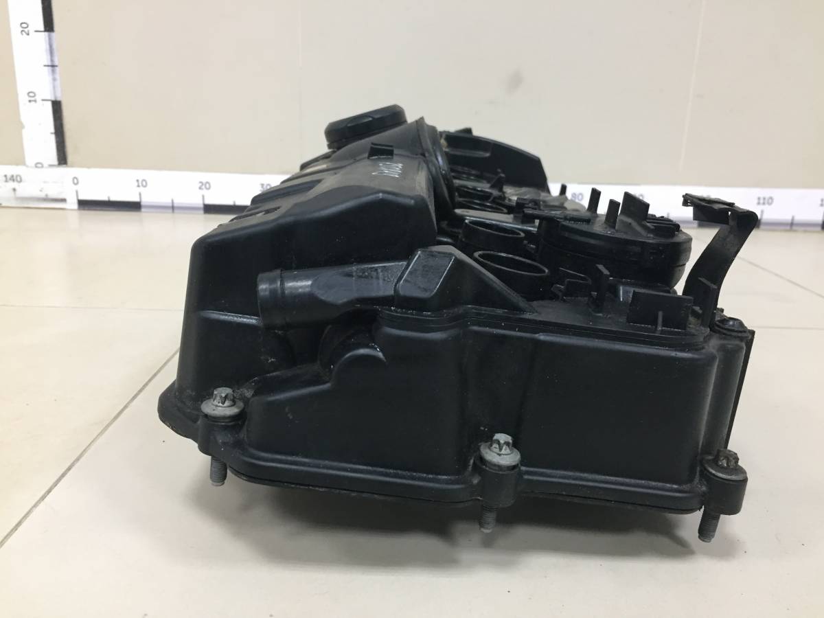 Крышка головки блока (клапанная) BMW 1-Series E82 2007-2011
